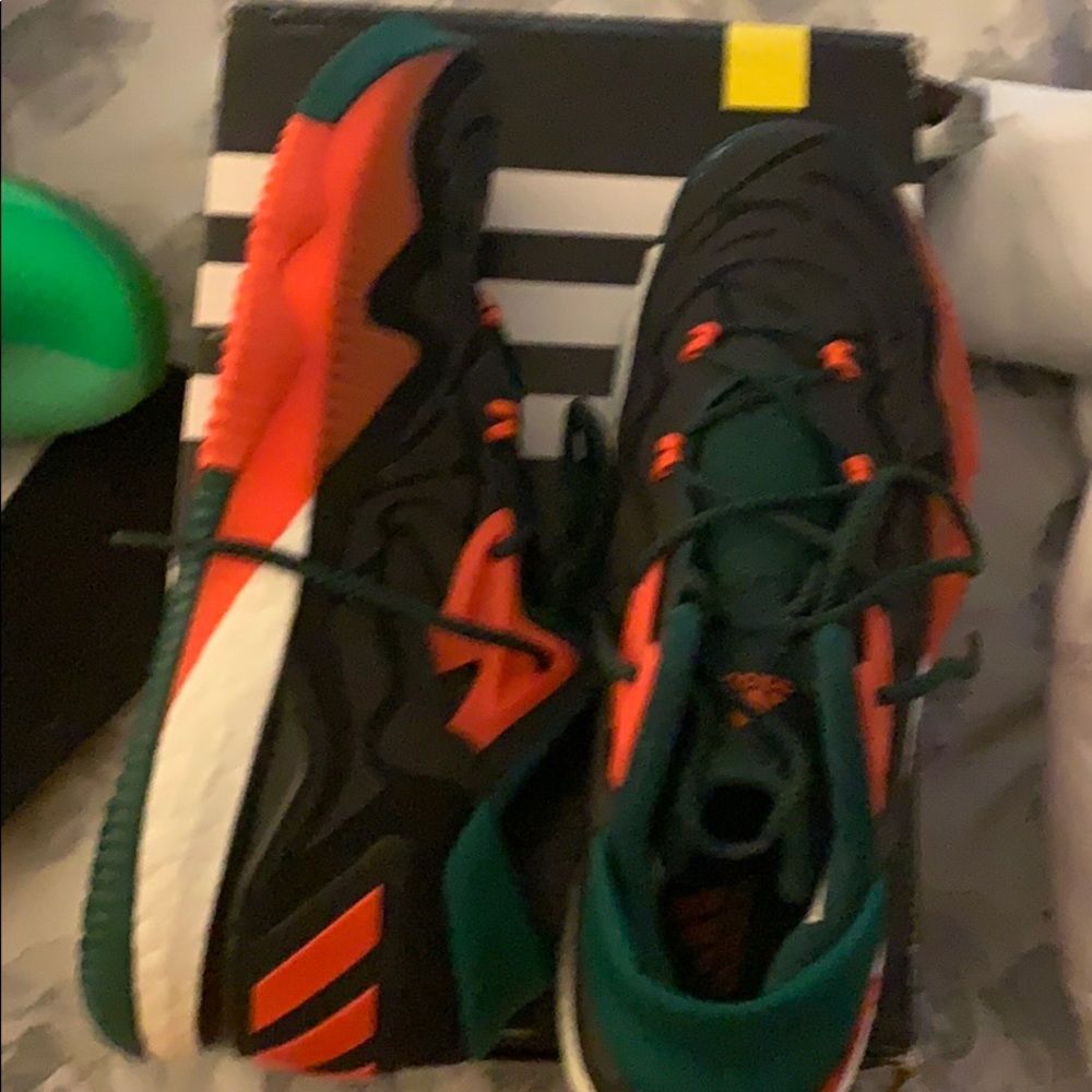 2016 Adidas Crazy Light Boost